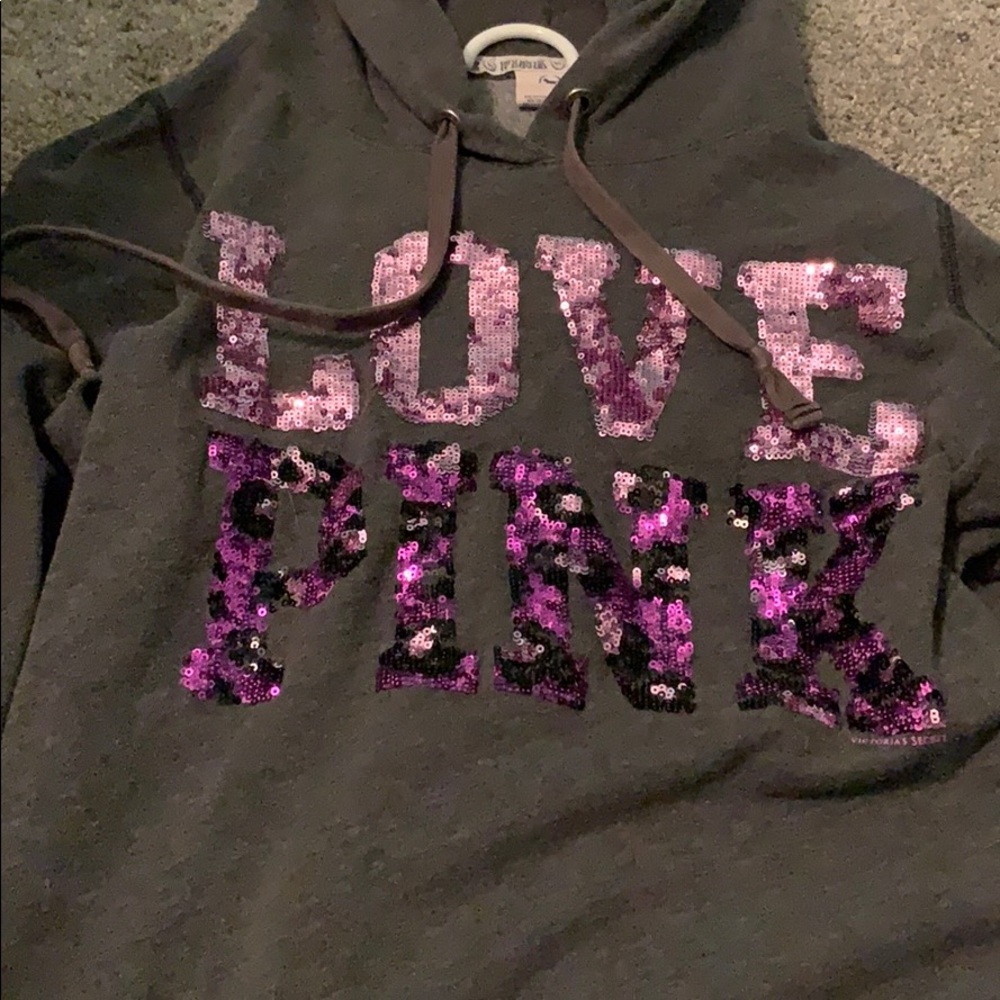 Sweatshirt - Picture 2 of 3